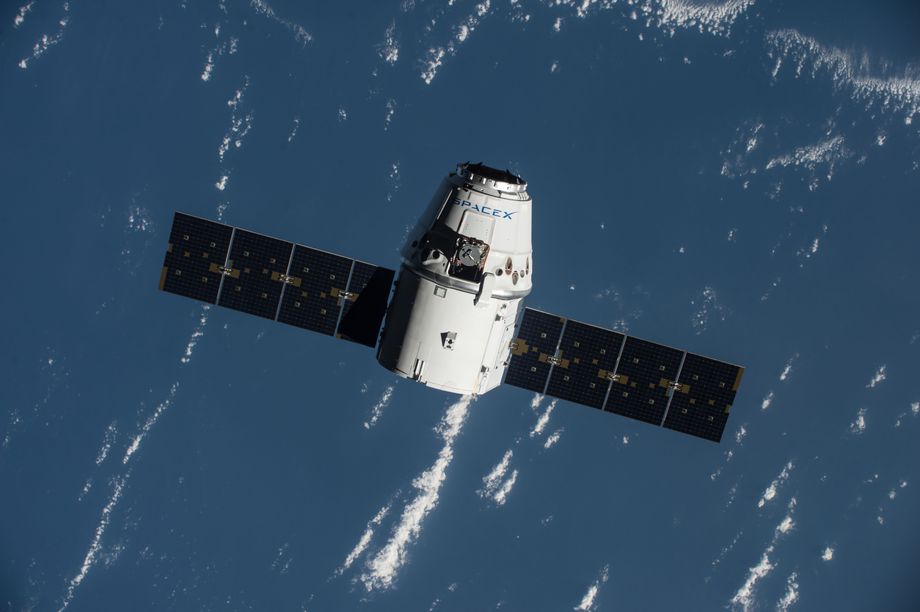 SpaceX отправила на МКС робота с искусственным интеллектом - 2