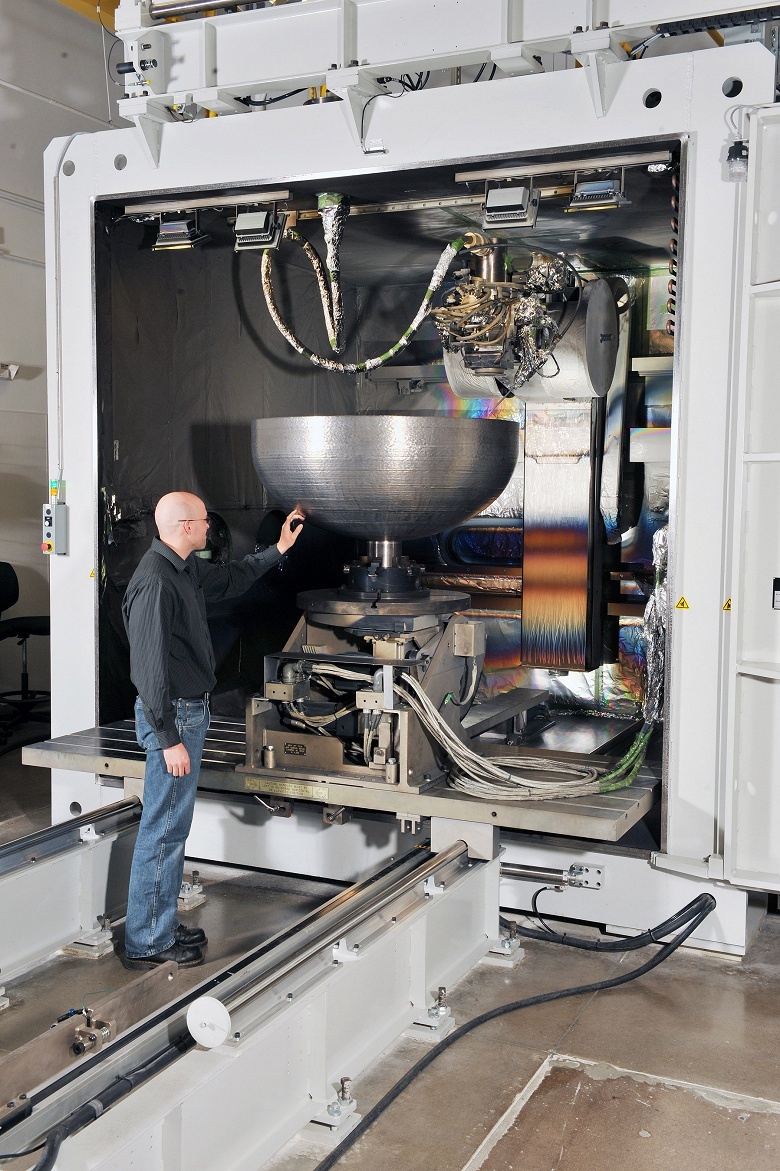 В Lockheed Martin «напечатали» из титана деталь диаметром 1,16 м для космического аппарата 
