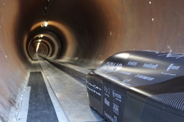 Победитель 2018 Hyperloop Pod установил рекорд скорости — 457 км/ч