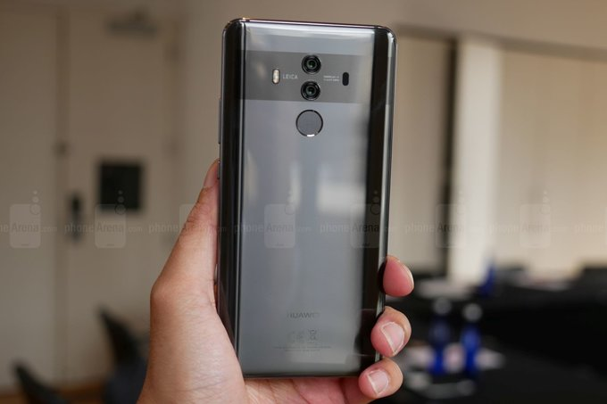 Прошивка раскрыла характеристики смартфона Huawei Mate 20 