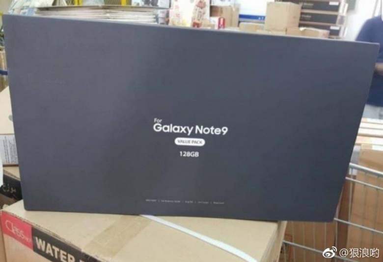 При предзаказе смартфона Samsung Galaxy Note9 можно будет выбирать подарки или забрать все, доплатив 100 долларов