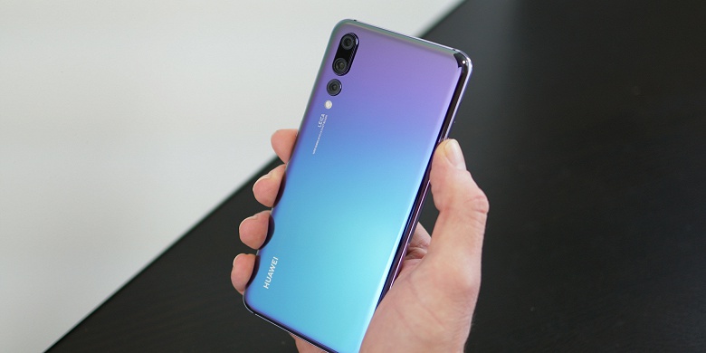 Huawei P20 Pro — лучший смартфон на рынке по мнению EISA