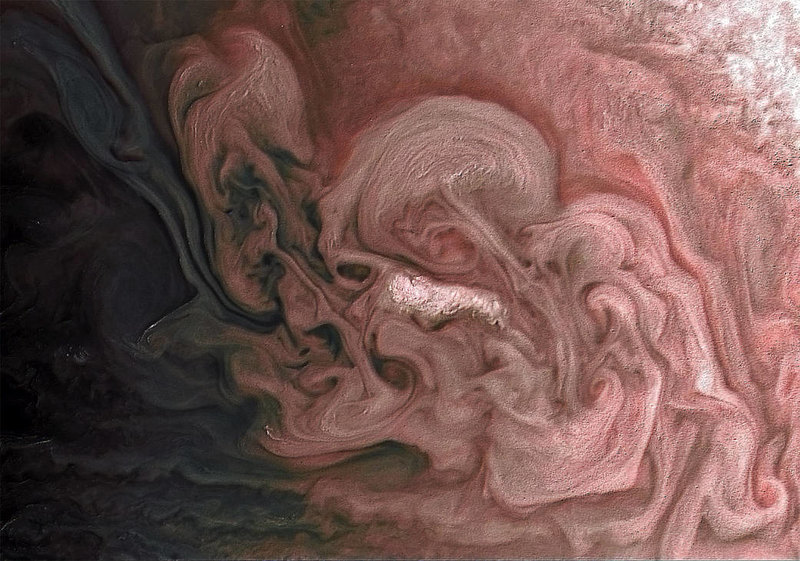 8 самых впечатляющих снимков Юпитера