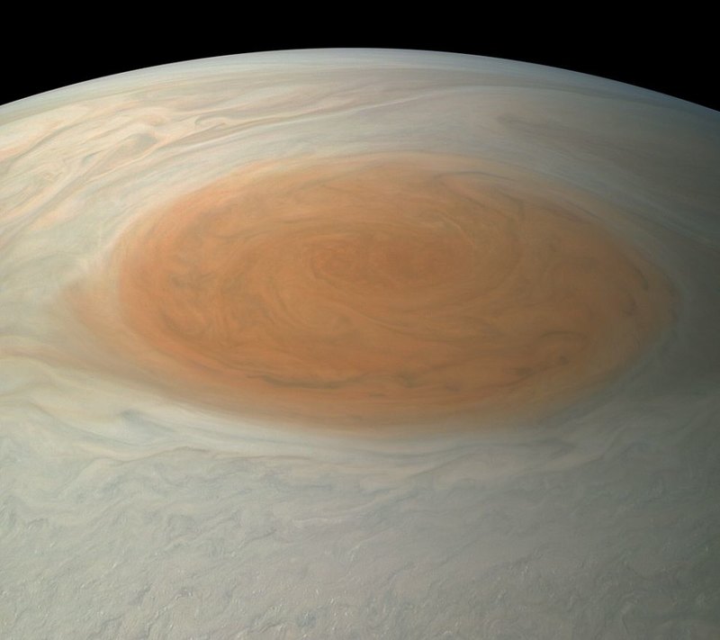 8 самых впечатляющих снимков Юпитера
