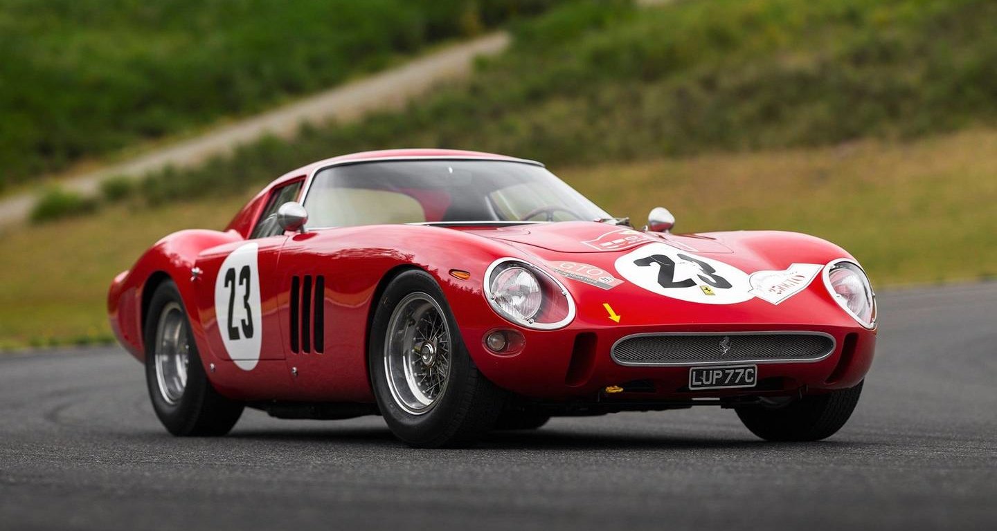 Ferrari 250 GTO продали на аукционе за рекордную сумму