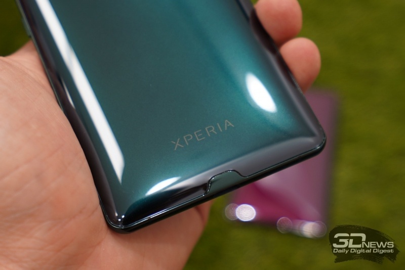 Новая статья: Первые впечатления от Sony Xperia XZ3: наконец-то OLED