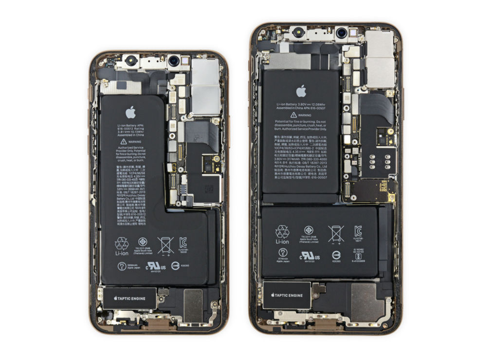 iFixit: iPhone XS и XS Max — почти точные копии iPhone X с ремонтопригодностью 6 из 10 - 1