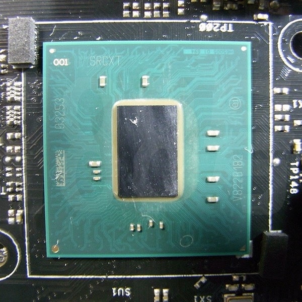 Intel вернулась к 22-нм нормам при производстве новых чипсетов