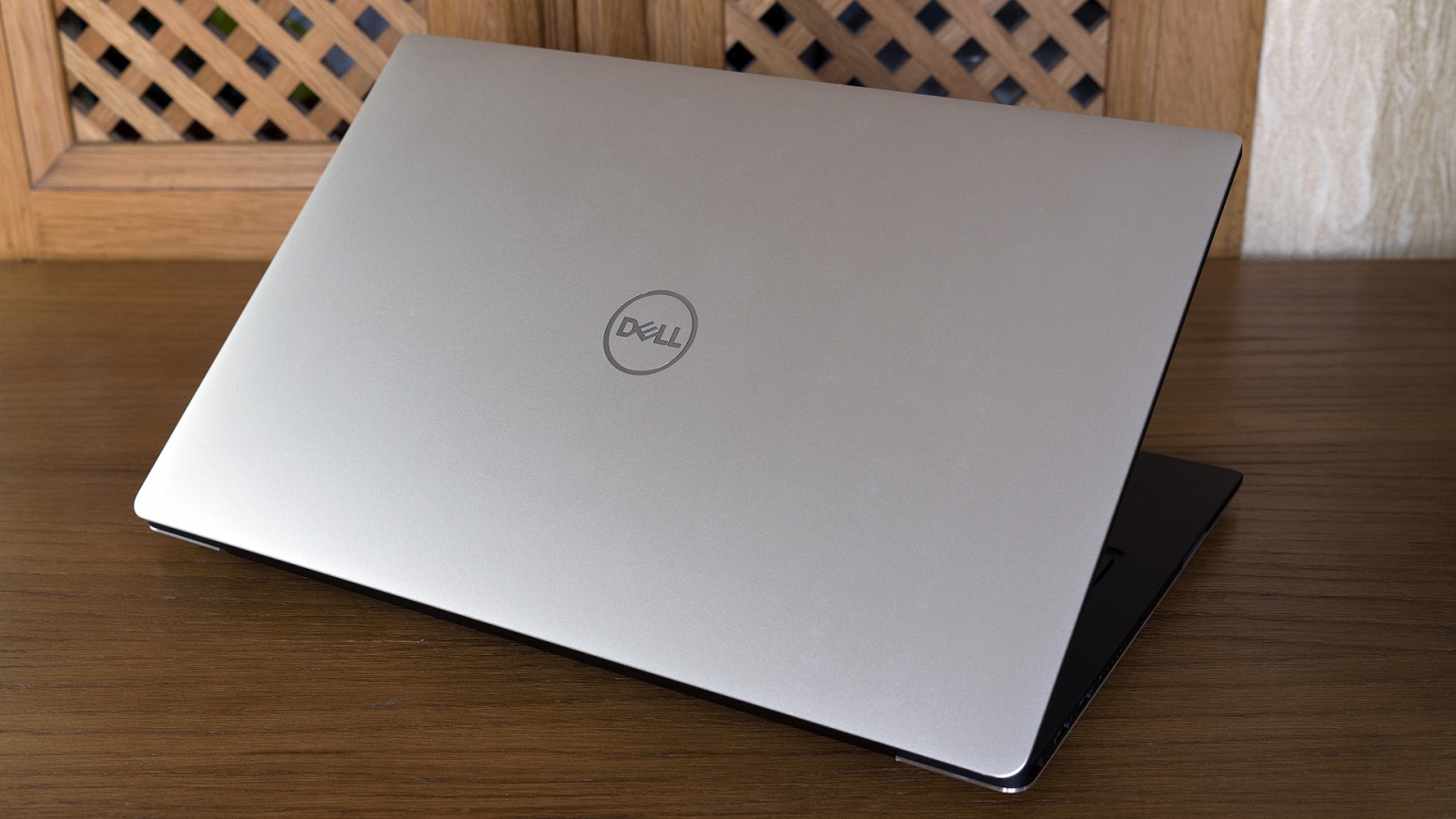 Обзор ноутбука Dell XPS 13 9370: лёгкий, красивый, быстрый - 2
