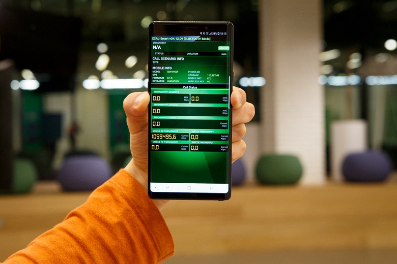 Смартфон Samsung Galaxy Note9 развил рекордную скорость мобильного интернета в России