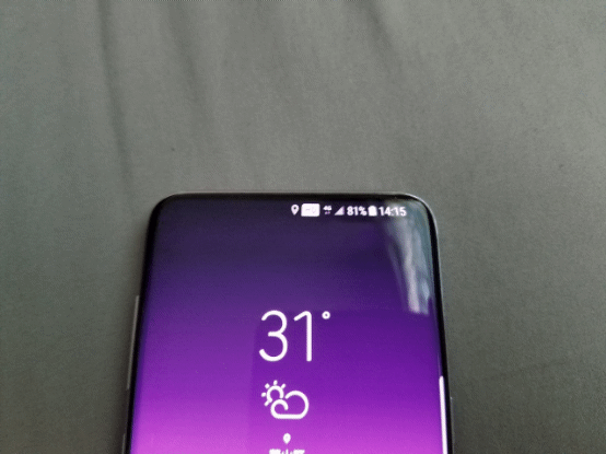Samsung показала экран без «брови» для флагманского Galaxy S10 - 2