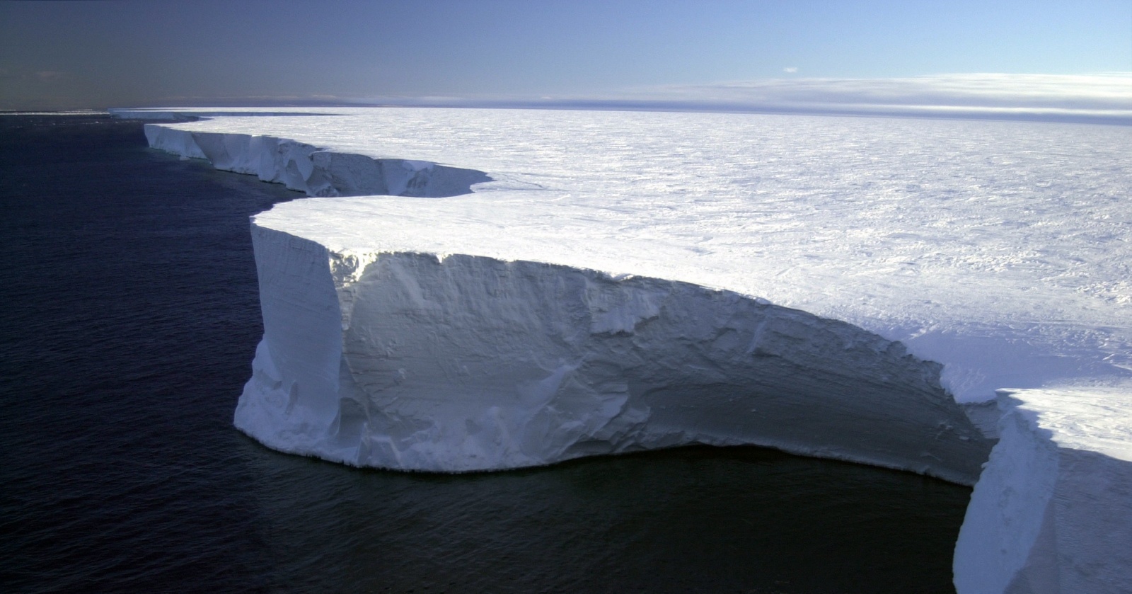 Как на самом деле звучит антарктический ледник?