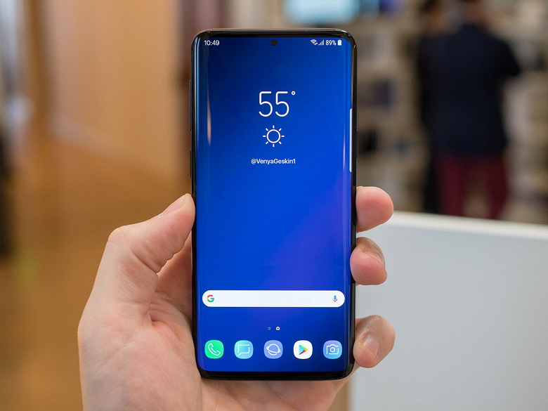 Такого сканера и экрана, как у Samsung Galaxy S10, не будет у конкурентов, как минимум, до второй половины 2019 года