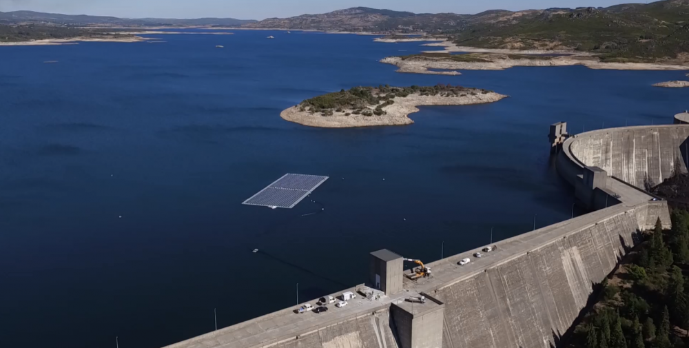 Плавучие солнечные панели — отличный симбионт для ГЭС - 1