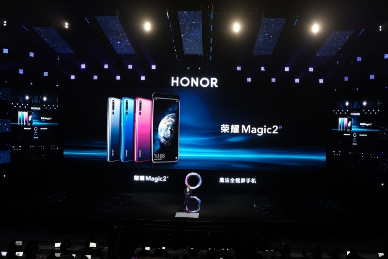 Новая статья: Обзор смартфона Honor Magic2: раздвижной флагман