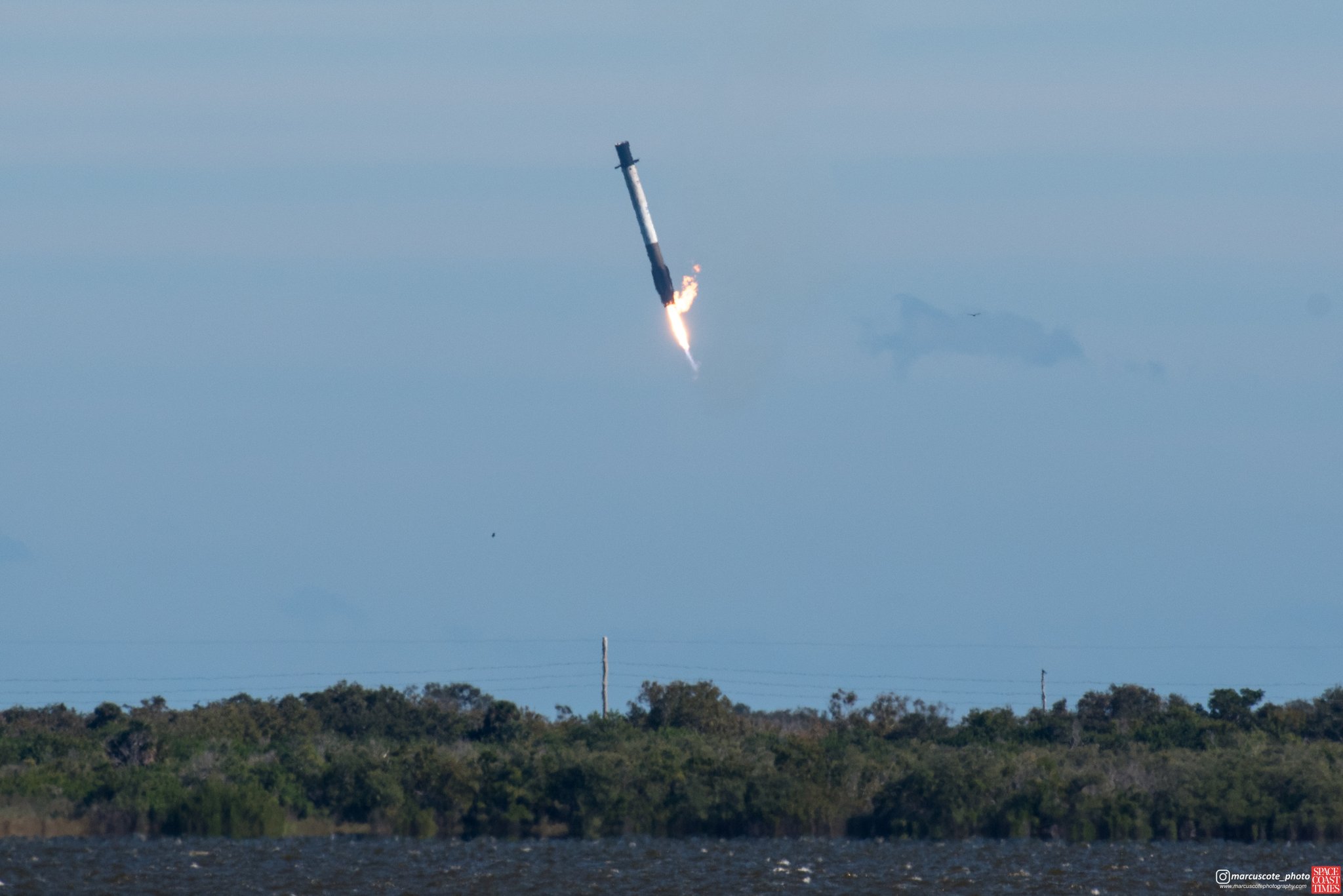 Неудачная посадка первой ступени ракетоносителя Falcon 9. Запуск КА проходит успешно - 1