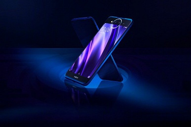 Фотогалерея дня: смартфон Vivo Nex 2, оснащенный двумя экранами, позирует на официальных рендерах