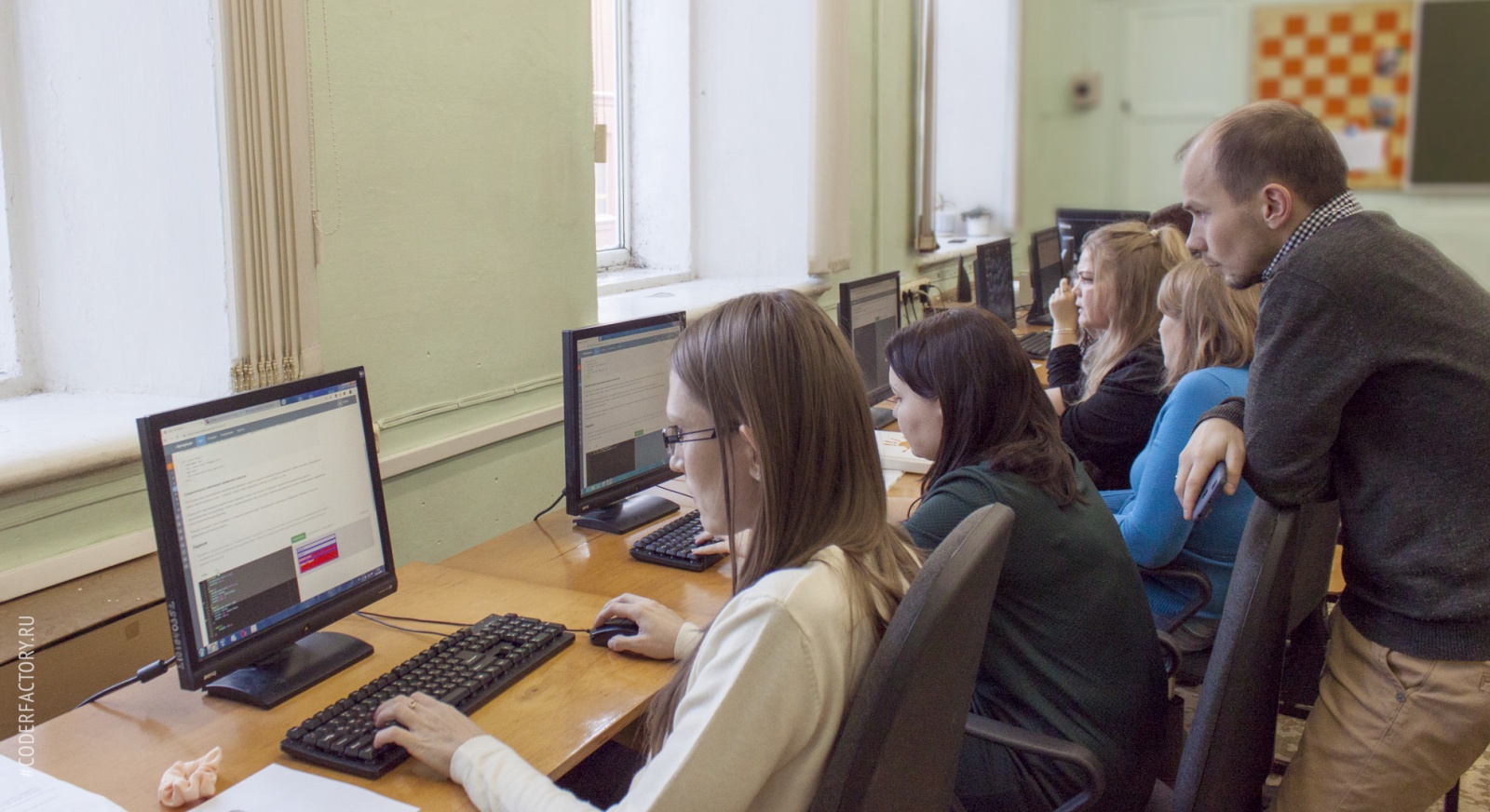 В школах Кировской области заработала Фабрика программистов - 3
