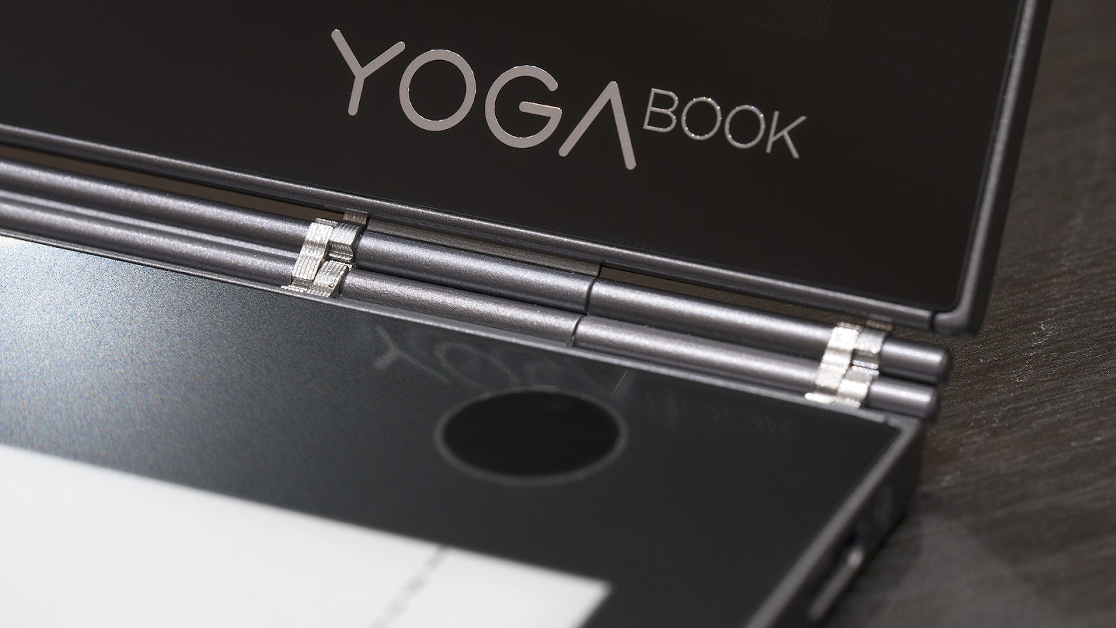 Lenovo YogaBook C930: устройство, которое заменяет сразу четыре гаджета - 9