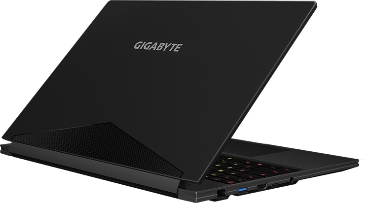 CES 2019: Игровые ноутбуки GIGABYTE Aero с оптимизацией характеристик на базе ИИ