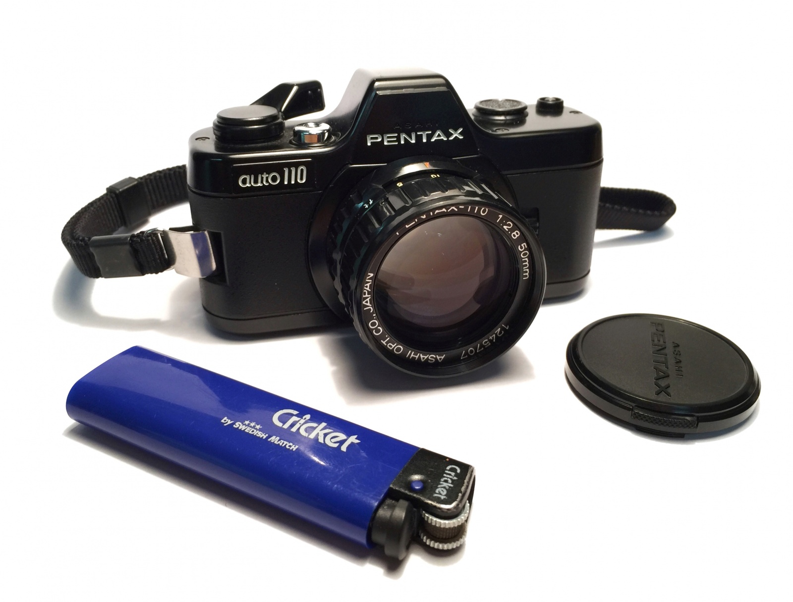 Pentax Auto 110: «в каком кулаке камера?» - 1