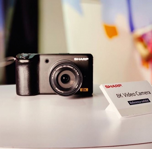 Названа примерная цена камеры Sharp с поддержкой видео 8K