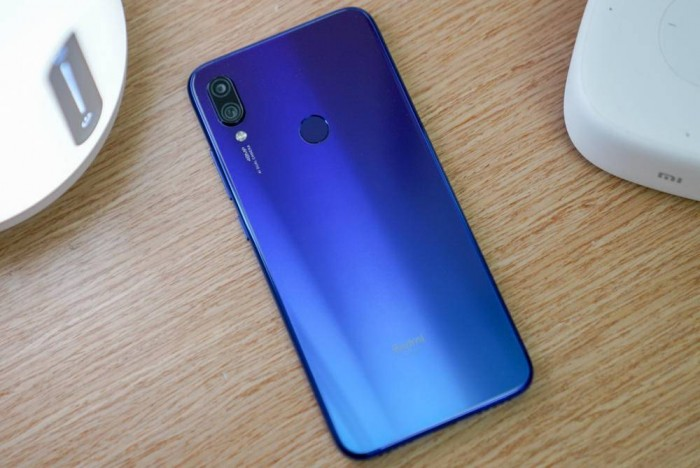 Смартфон Redmi Note 7 с 48-мегапиксельной камерой поступает в продажу