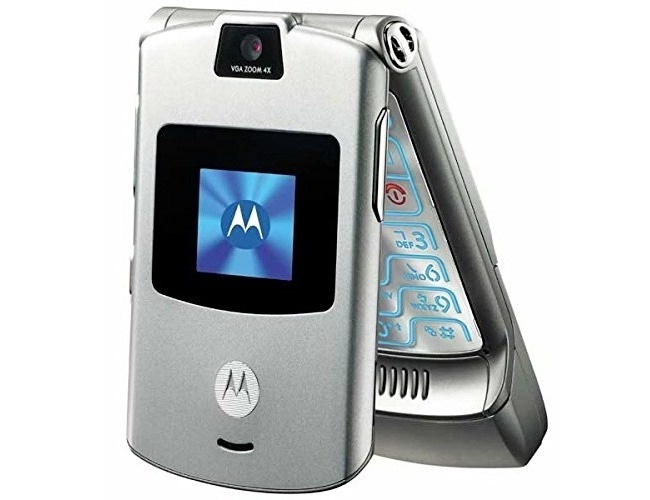 Обновлённый Motorola Razr со складным дисплеем может стоить больше, чем iPhone XS Max