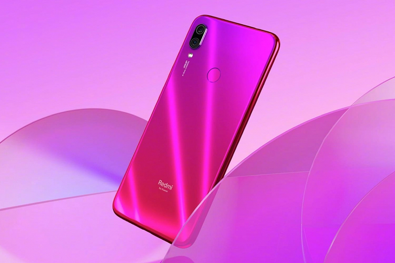 Новые мучения Redmi Note 7: вниз по лестнице и катание на роликах