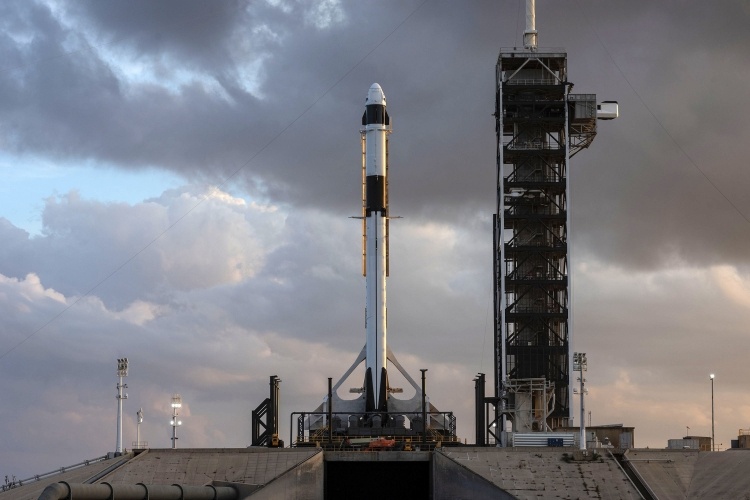 SpaceX и NASA все ближе к отправке пилотируемого корабля в космос - 1