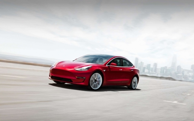 Reuters: американцы теряют интерес к покупке электромобилей Tesla