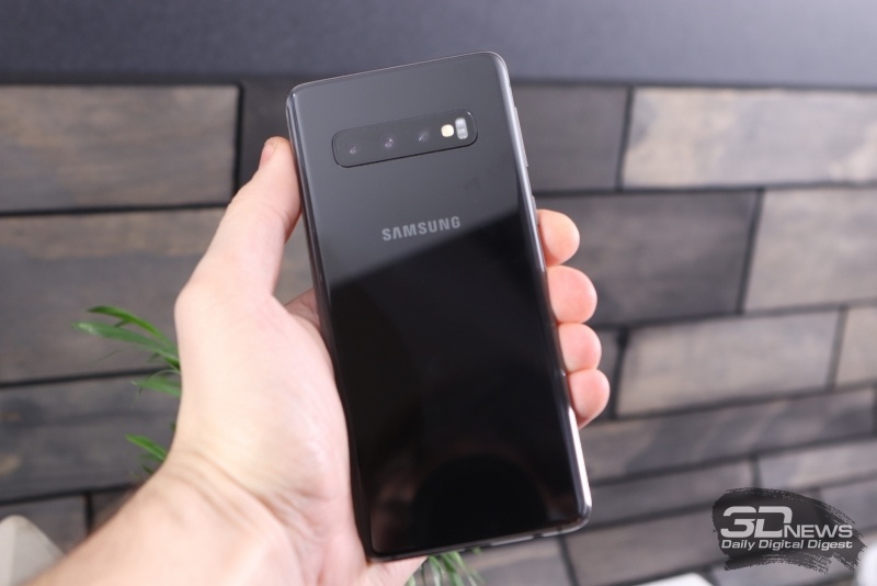 Новая статья: Первые впечатления от Samsung Galaxy S10, S10+ и S10e: троецарствие