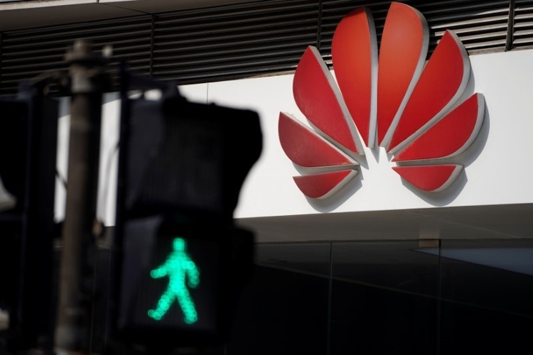 В Германии ужесточат требования к поставщикам, но Huawei не запретят