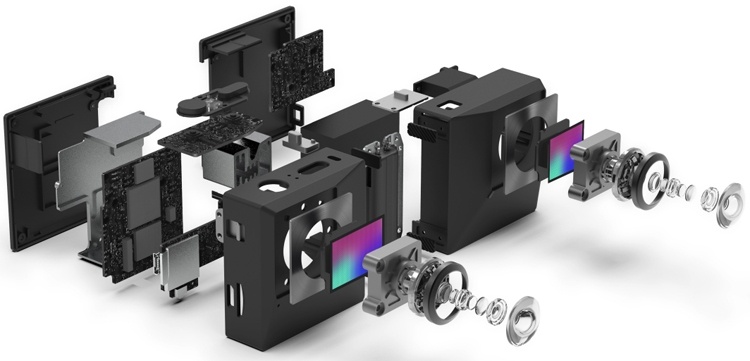 Insta360 EVO: необычная раскладная камера для 3D-съёмки