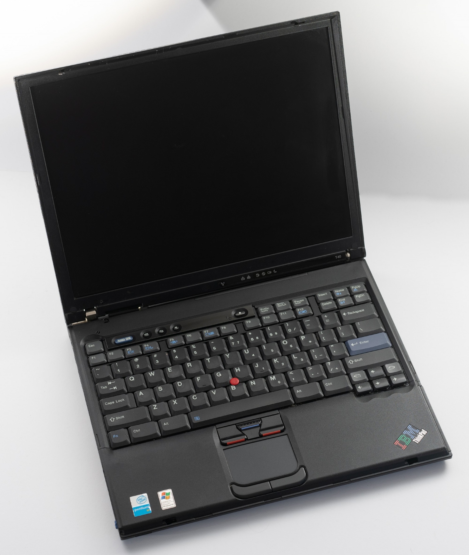 Древности: IBM ThinkPad T40, первый беспроводной - 4