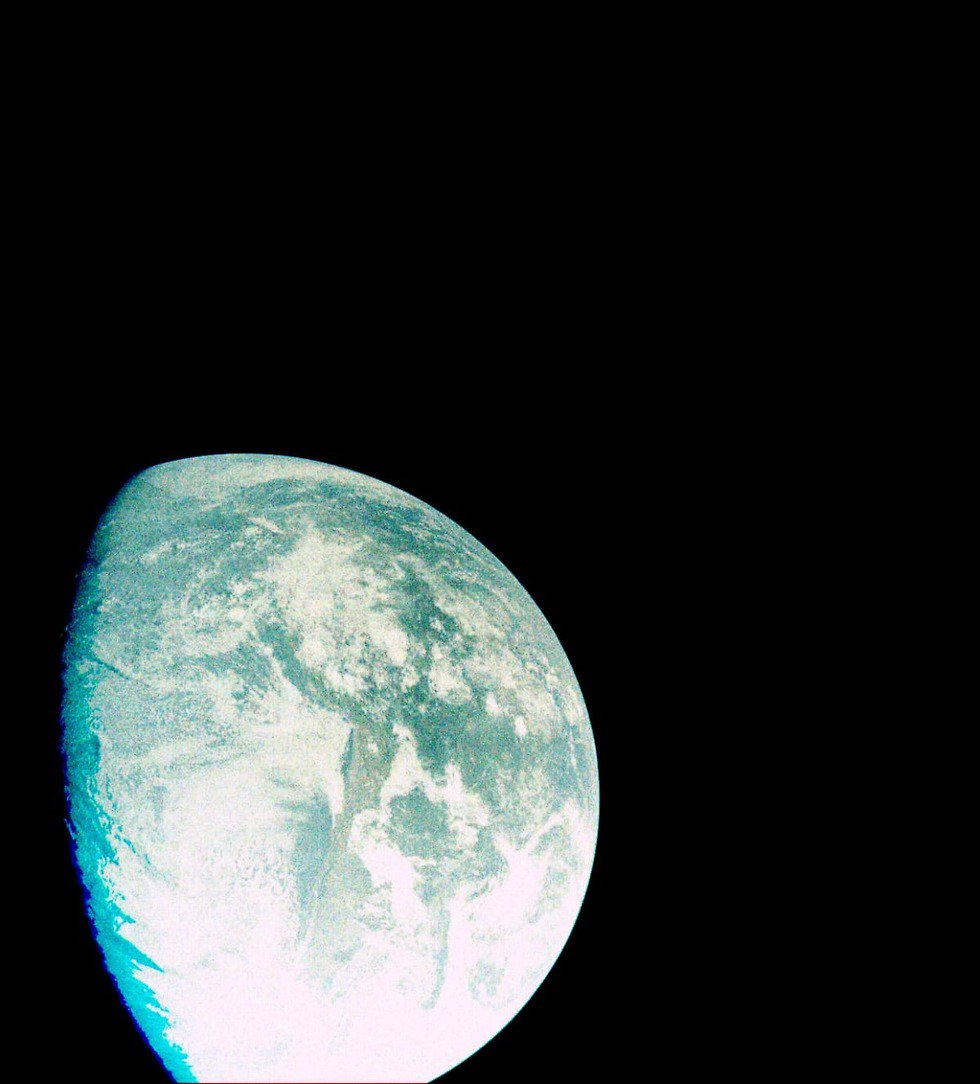 Лунная миссия «Берешит» – первое видео с бортовой камеры и новые фотографии в космическом пространстве - 9