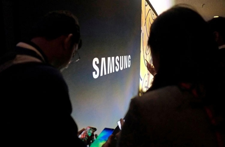 Samsung предупредила о сильнейшем падении выручки