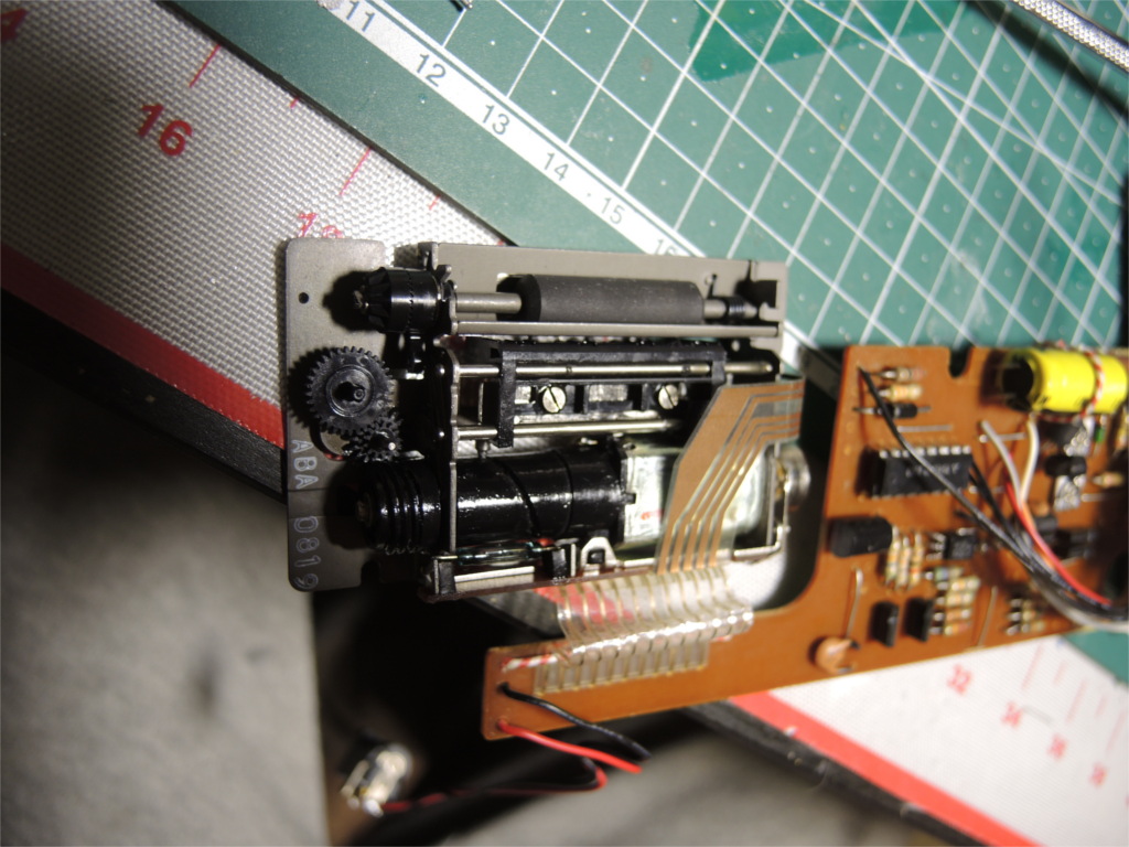 Ремонт устройства хранения и печати заметок Sharp Memowriter EL-7000 после протечки аккумуляторов - 10