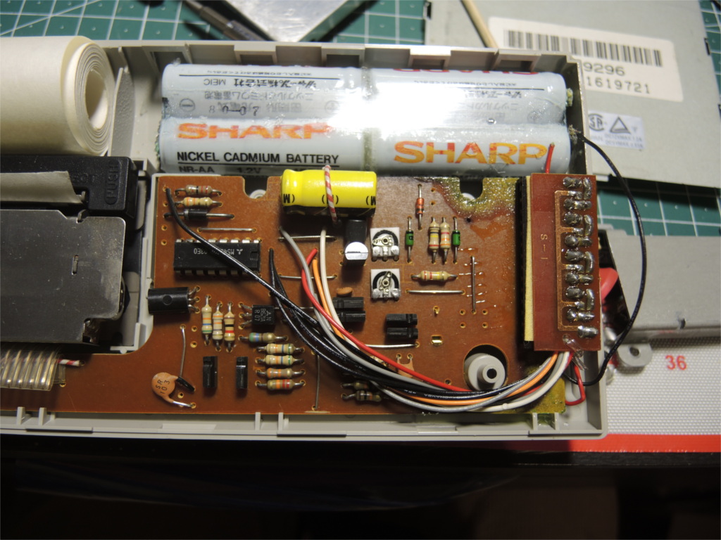 Ремонт устройства хранения и печати заметок Sharp Memowriter EL-7000 после протечки аккумуляторов - 2