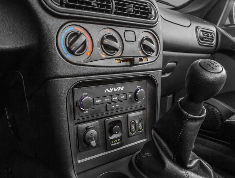 Chevrolet Niva получила мультимедийную систему - 3
