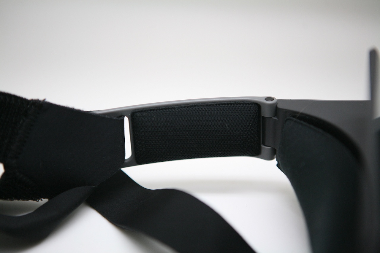 Занятный опыт просмотра видео: вместо VR — очки с зеркалами Ximmerse Visor-X - 15