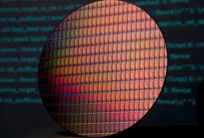 Intel представила два новых CPU с базовыми частотами 1,6 и 1,8 ГГц