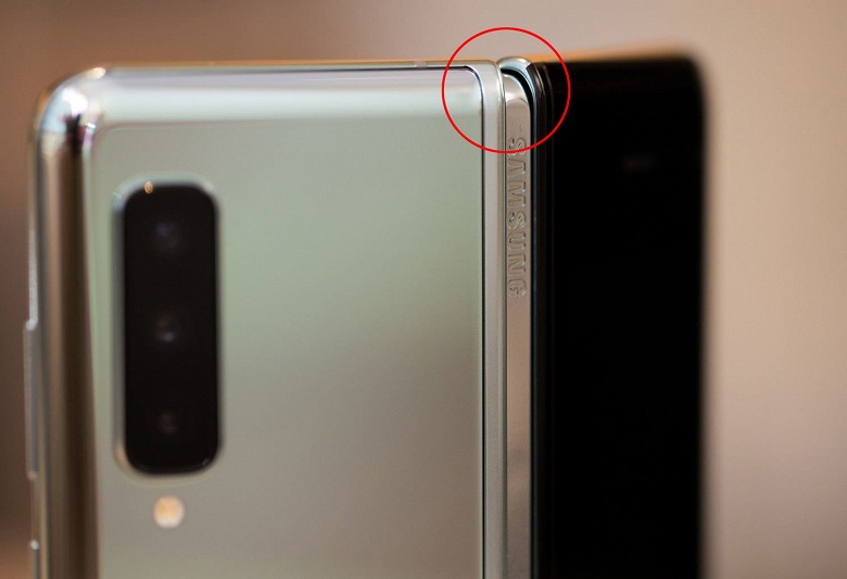 В iFixit объяснили, почему выходят из строя экраны Samsung Galaxy Fold