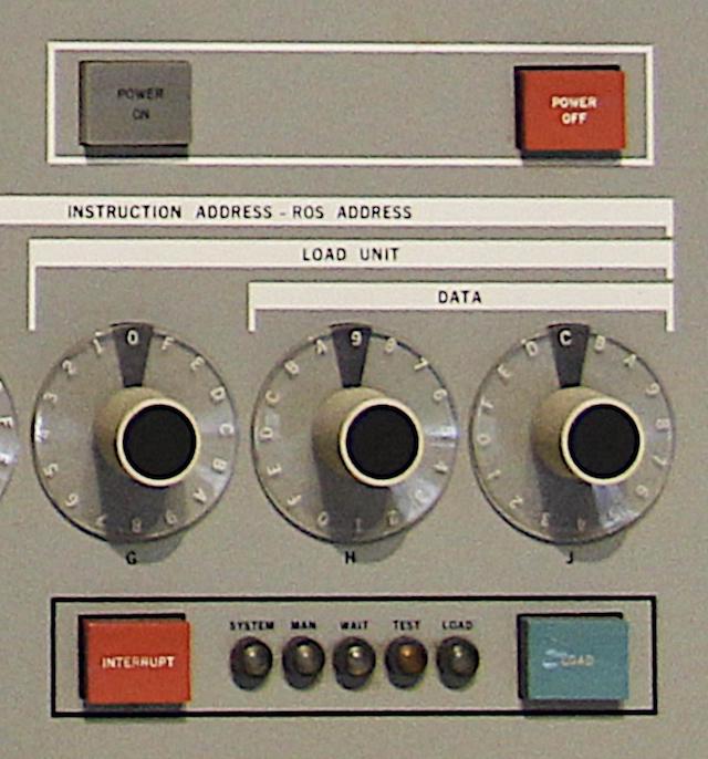 55 лет спустя: культовые консоли легендарных мейнфреймов IBM System-360 - 3