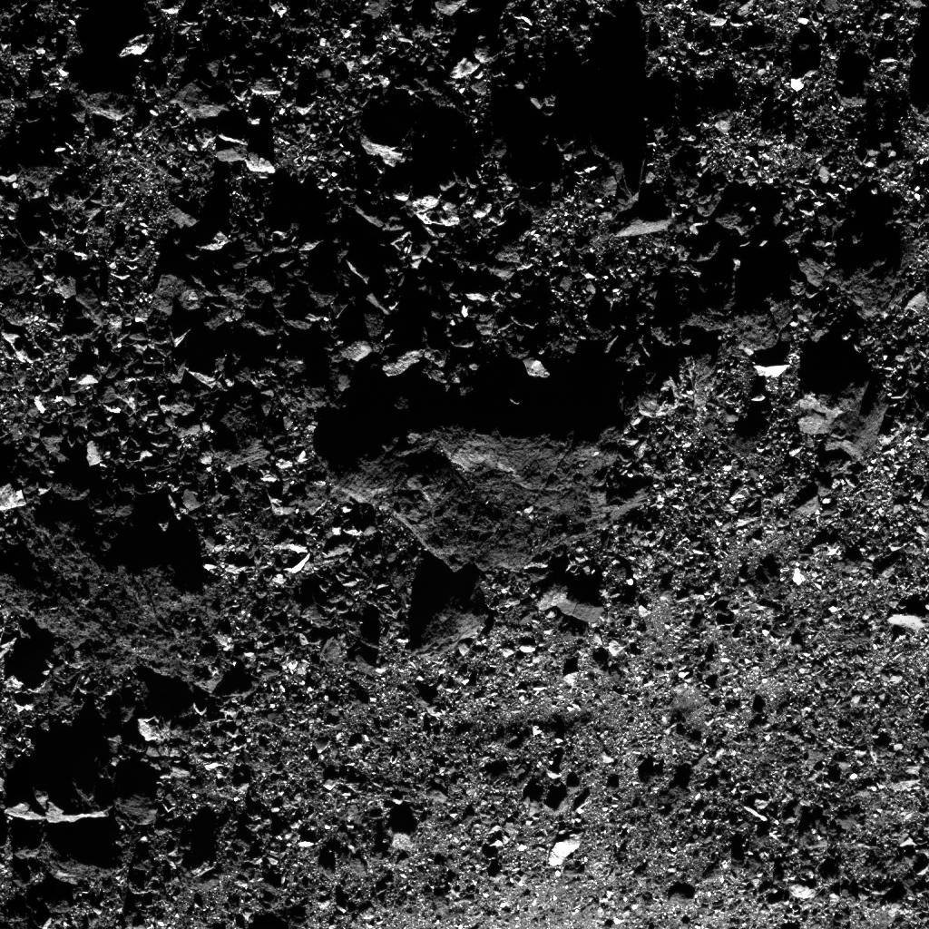 Межпланетная станция OSIRIS-Rex прислала новые фотографии астероида Бенну - 3