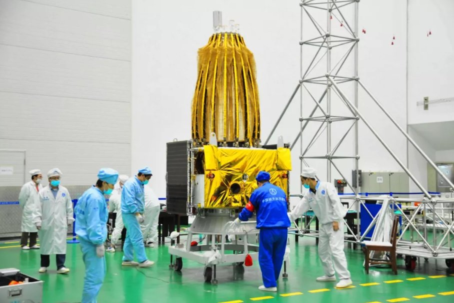 Миссия «Чанъэ-4» — спутник-ретранслятор «Цэюцяо» (Сорочий мост) - 9