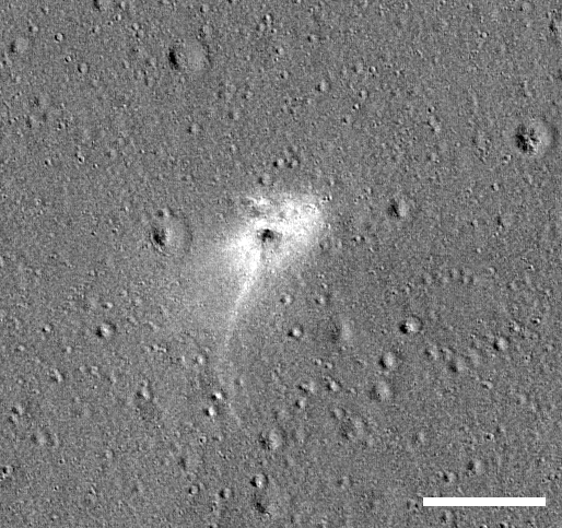 Найдено место падения аппарата «Берешит» на Луну - 12