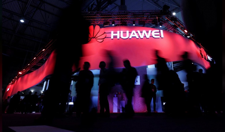 Huawei ещё полгода назад начала запасать определённые компоненты для смартфонов