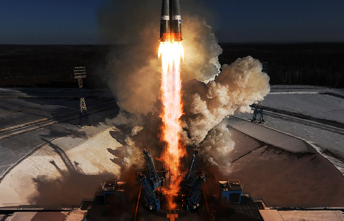 США прекратят запуск коммерческих спутников с использованием российских носителей с 2023 года - 1