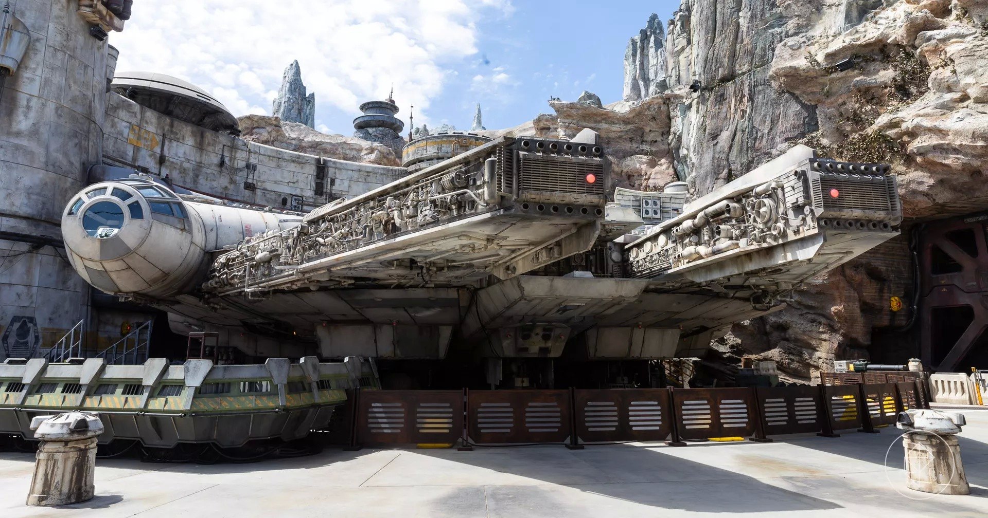 10 потрясающих фотографий нового тематического парка по «Звездным войнам»